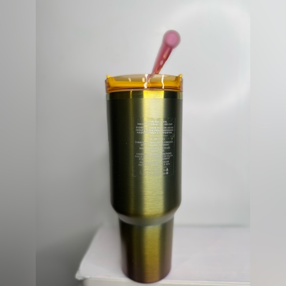 STARBUCK X STANLEY Limited edition Summer 2024 - 40 oz Tumbler Purple Go… - Picture 11 of 12